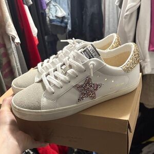 Vintage Havana White Sneakers with Gold and Pink Accents